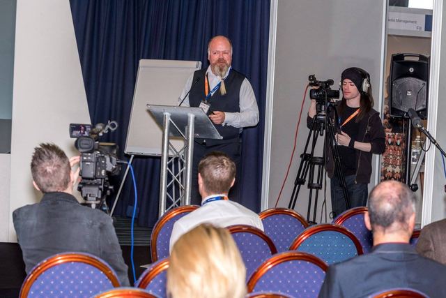 Seminar 1 - Harnessing IT to achieve high growth